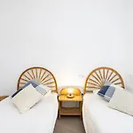 Feriehus Coastal Hideaway