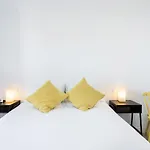 بيت للعطل Coastal Hideaway *