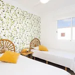 Holiday home Coastal Hideaway *