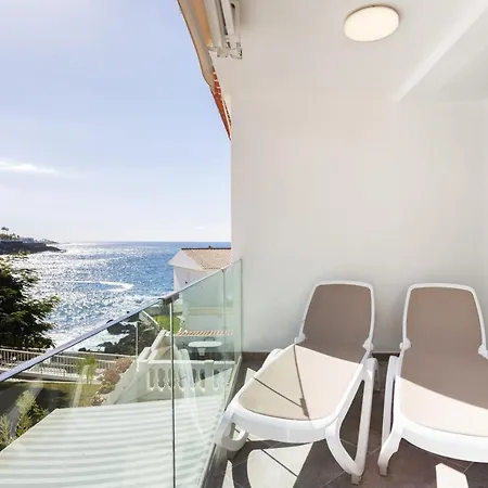 Coastal Hideaway Holiday home