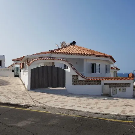 Coastal Hideaway Ferienhaus *